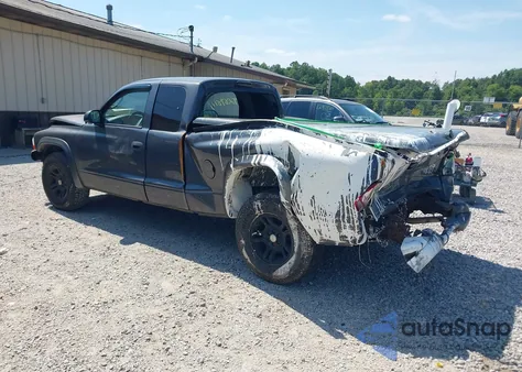2004 Dodge Dakota z USA, uszkodzony, nr VIN 1D7GL12KX4S568041